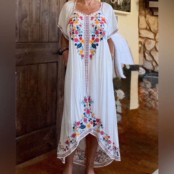Sundance Dresses & Skirts - Sundance Rare Spanish Mexican Hummingbird & Floral Sundress